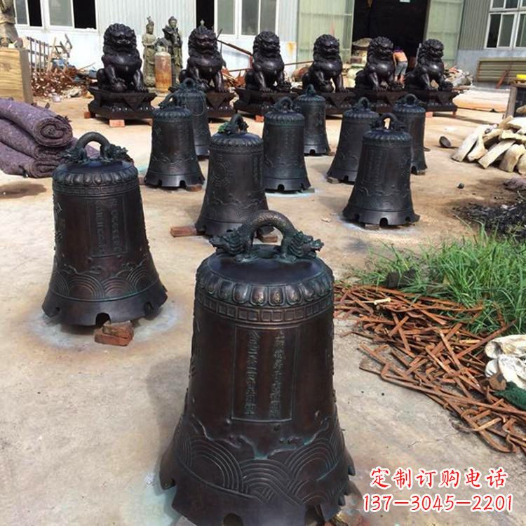 江西手工精美的铜钟雕塑