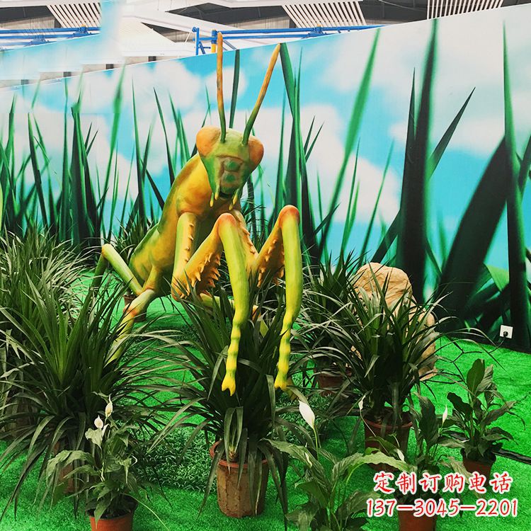 江西仿真螳螂玻璃钢雕塑