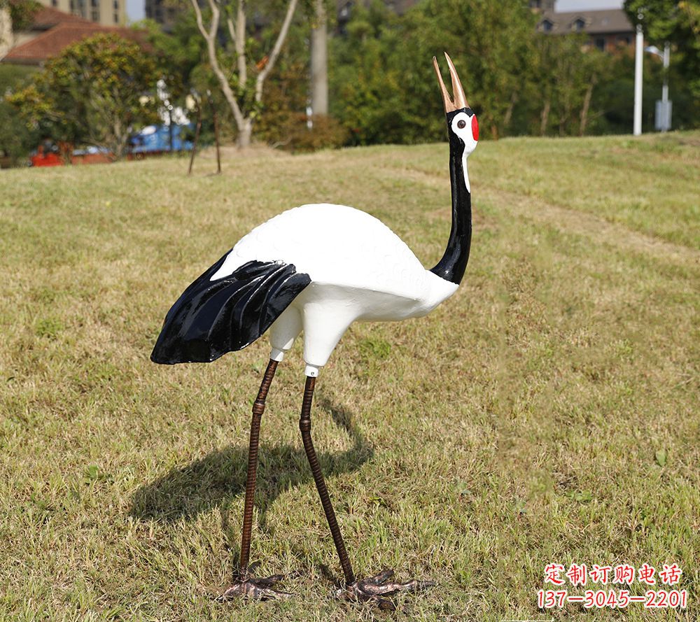江西仿真仙鹤雕塑