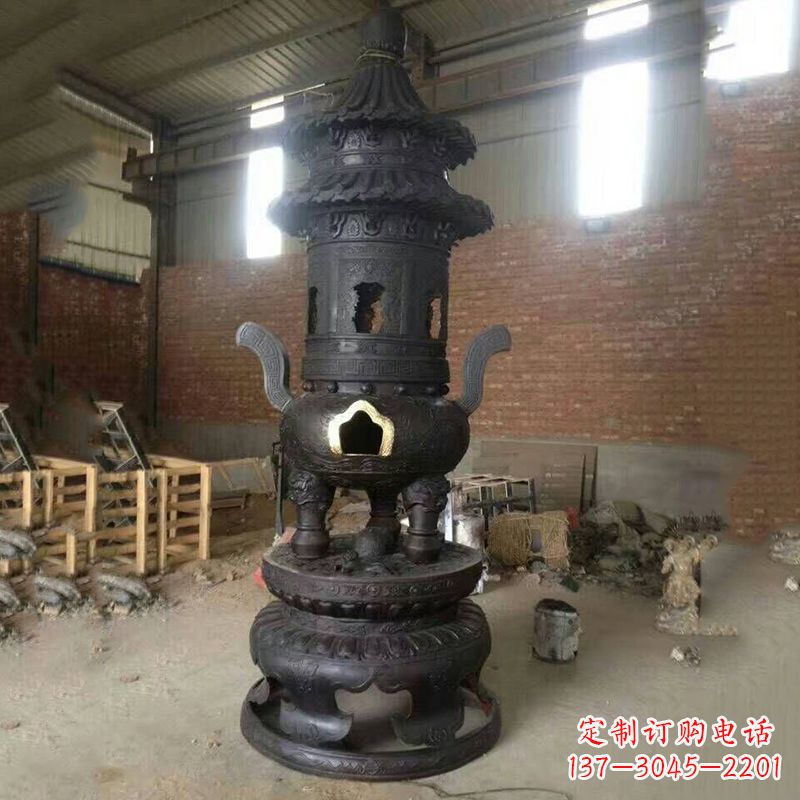 江西花卉盘状高层圆形铜香炉雕塑
