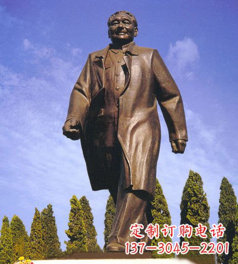 江西产品名称传承历史 铸就邓小平雕塑