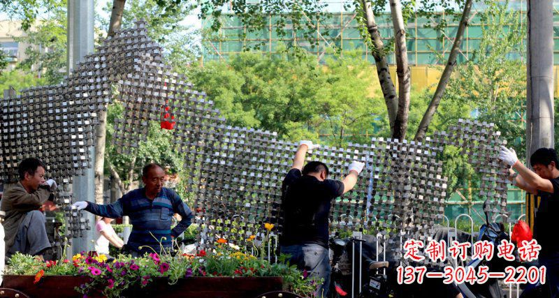 江西中领雕塑 - 动物抽象不锈钢雕塑