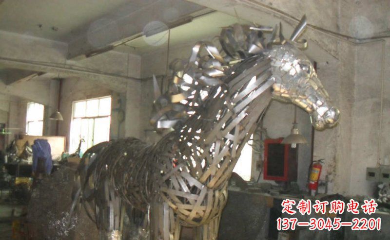 江西不锈钢抽象马动物雕塑