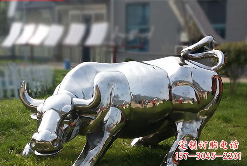 江西精致美观的高端不锈钢动物牛雕塑