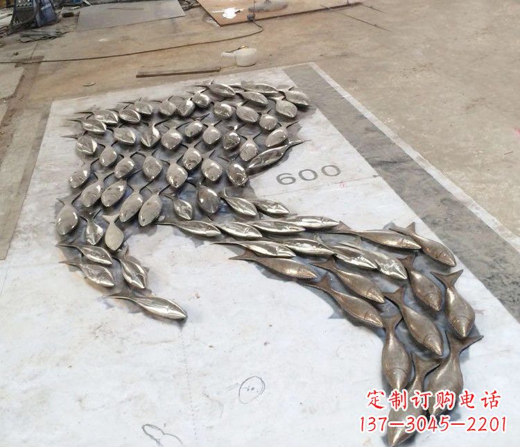 江西多彩活力的不锈钢动物雕塑
