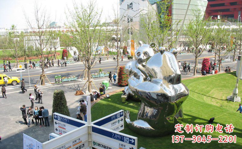 江西魅力镜面不锈钢熊猫景观雕塑