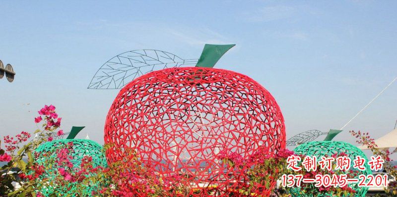 江西高品质镂空不锈钢苹果雕塑