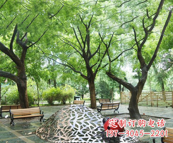 江西悠久活力-不锈钢瓢虫雕塑
