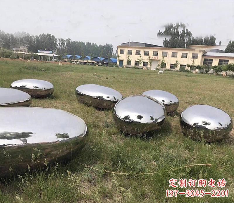 江西精美不锈钢水滴景观雕塑