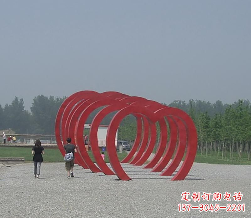 江西不锈钢心形拱门雕塑