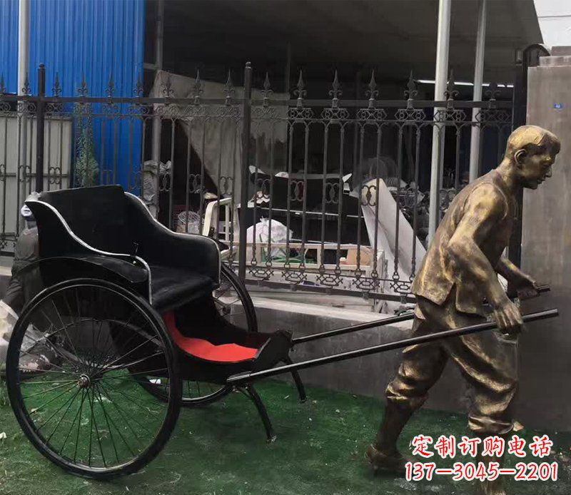江西欣赏精美的手工雕刻车夫青铜雕塑