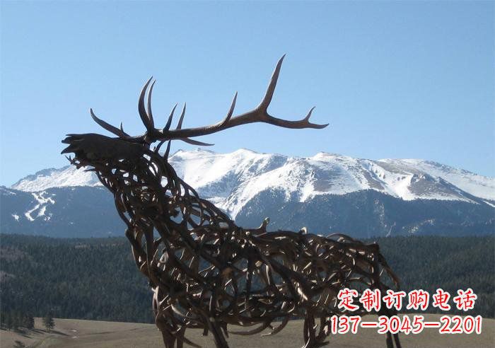 江西公园抽象鹿动物铜雕