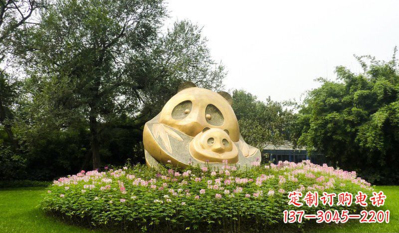 江西熊猫雕塑 - 令公园增添无限活力
