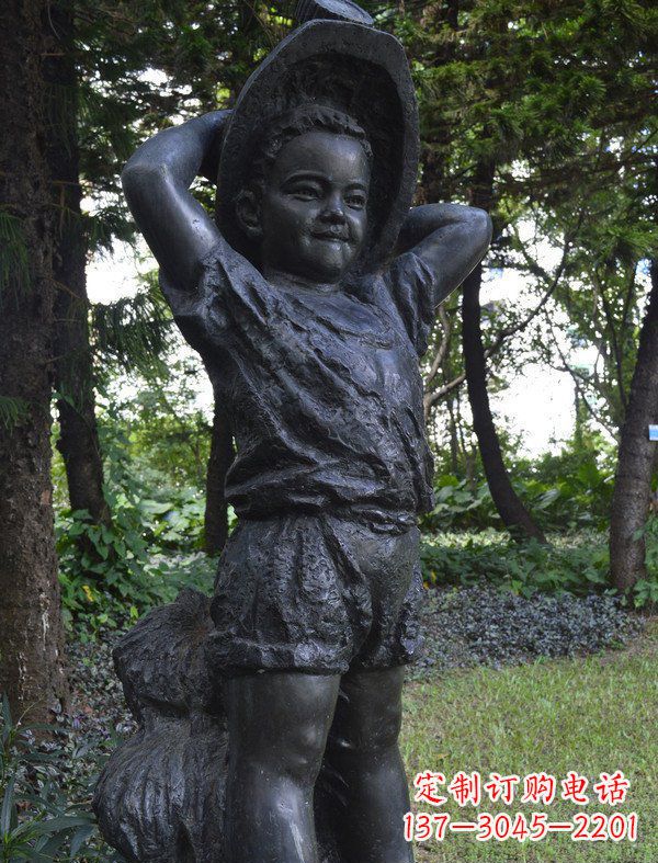 江西公园戴草帽的小男孩人物铜雕