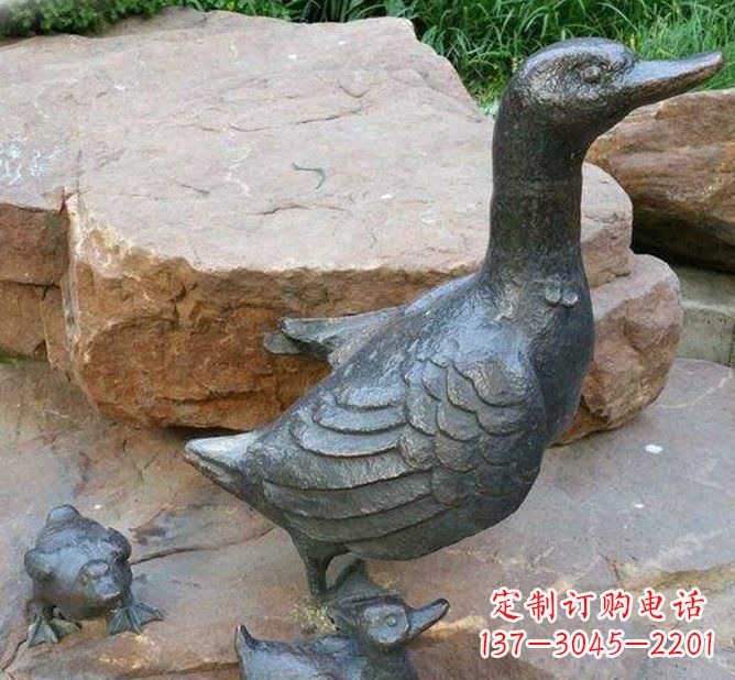 江西动物雕塑——精致铜质鸭子雕塑