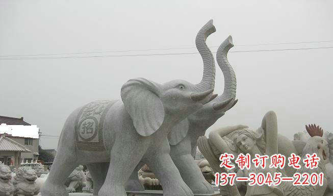 江西公园动物长鼻大象石雕