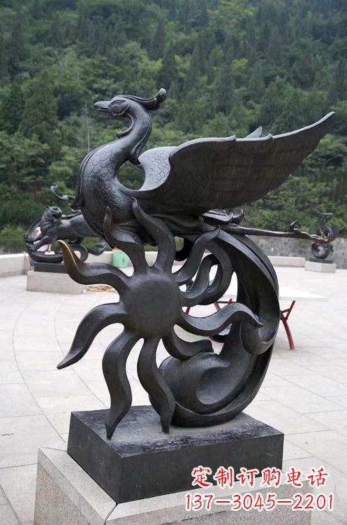 江西天四灵朱雀神鸟雕塑——象征希望的贵族精神