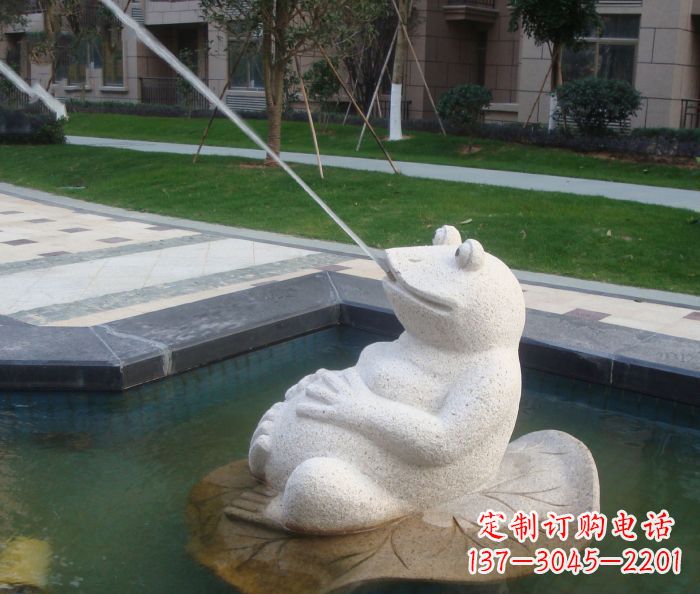 江西精美青蛙喷泉石雕