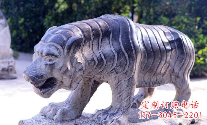 江西青石老虎雕塑——充满力量与美感的艺术品