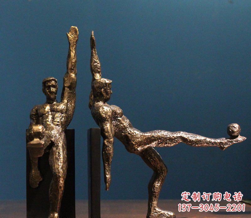 江西高雅足球形象铜雕