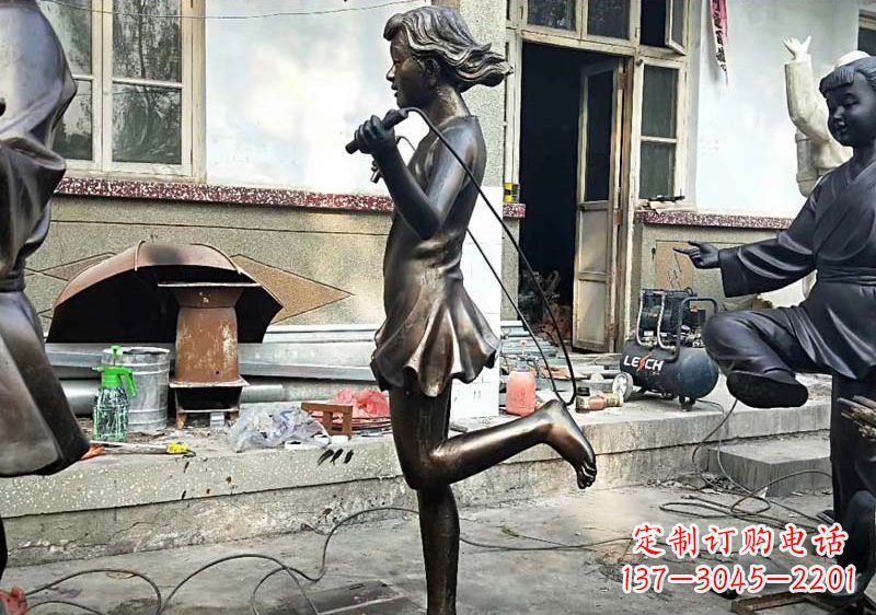 江西精美女孩铜雕