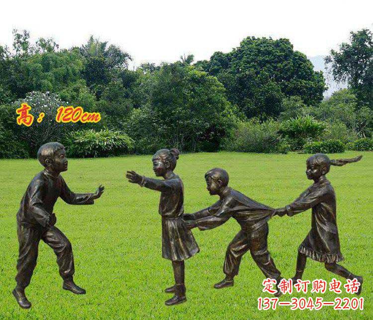 江西公园玩老鹰捉小鸡的儿童小品铜雕 (2)