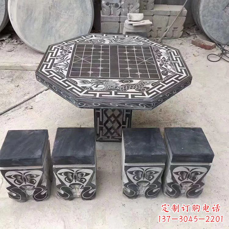 江西中领雕塑精美的石桌凳雕塑