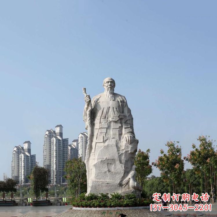 江西具有历史意义的画家齐白石汉白玉雕像