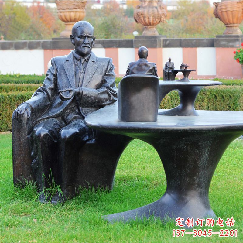 江西西格蒙德·弗洛伊德情景雕塑,见证历史