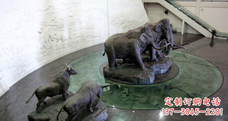 江西领雕塑公园长毛象动物铜雕