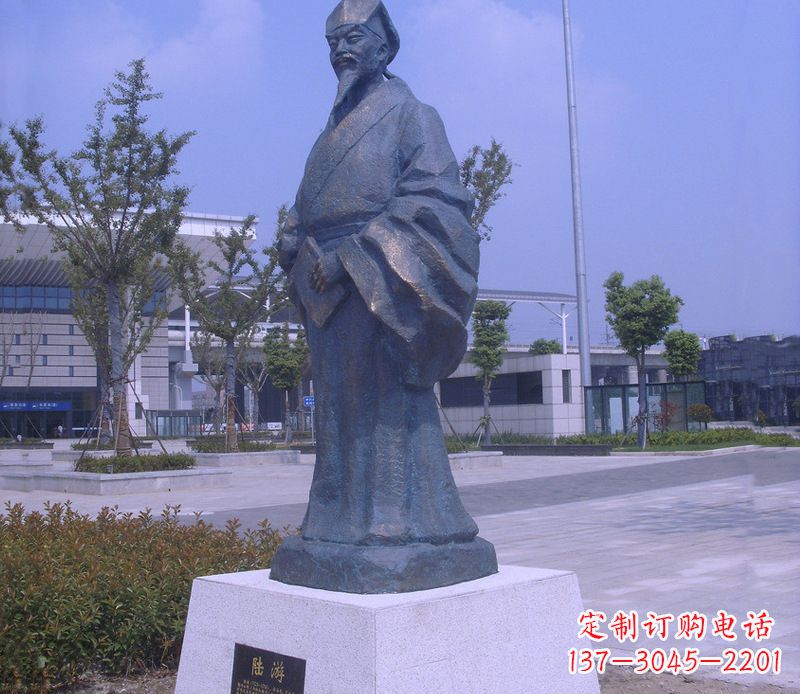 江西传承古代文化的陆游雕塑