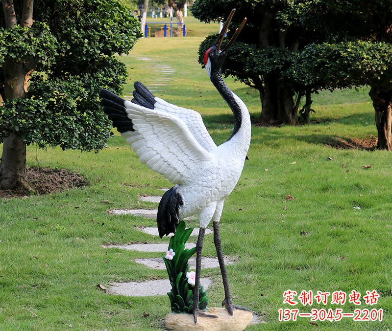 江西古典仙鹤雕塑,融入神秘风语