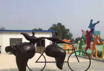 江西青春无悔，精致自行车雕塑