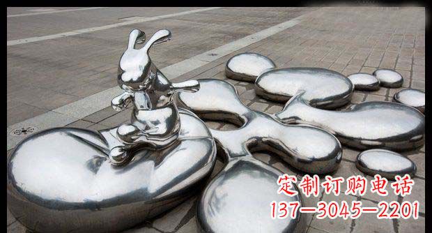 江西卓越不锈钢兔子雕塑