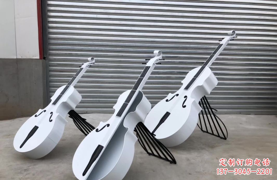 江西精美的不锈钢大提琴雕塑,让你的空间更加温馨