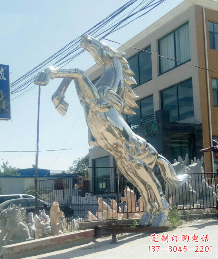 江西广场不锈钢大型立马动物雕塑