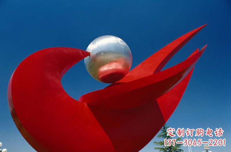 江西和平鸽雕塑:铸造和平与爱的象征