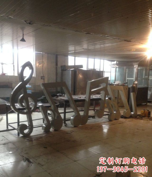 江西精致不锈钢音符景观雕塑