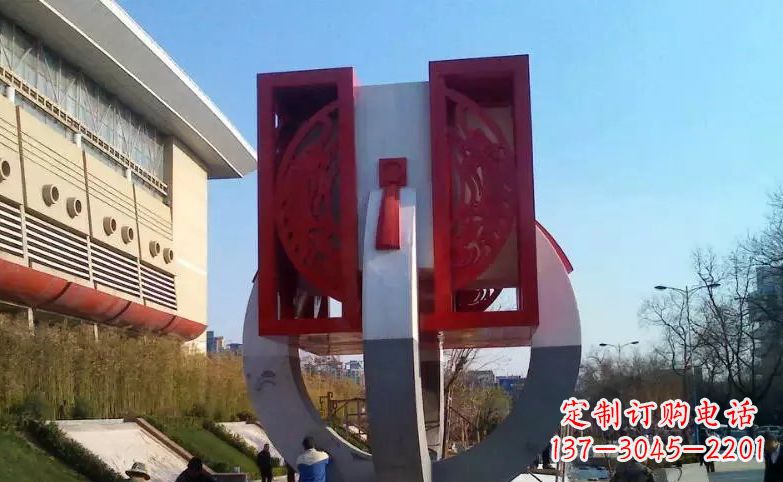 江西中领雕塑:不锈钢圆环雕塑