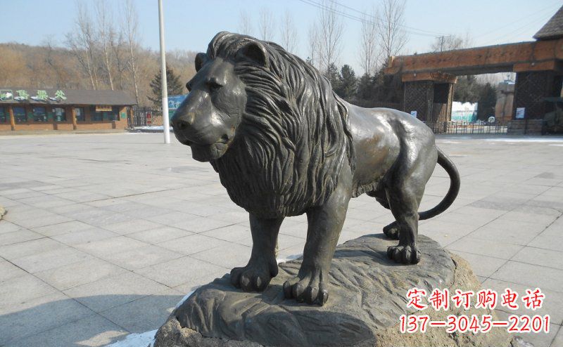江西中领雕塑推出一款精美的华丽非洲狮铜雕,将…