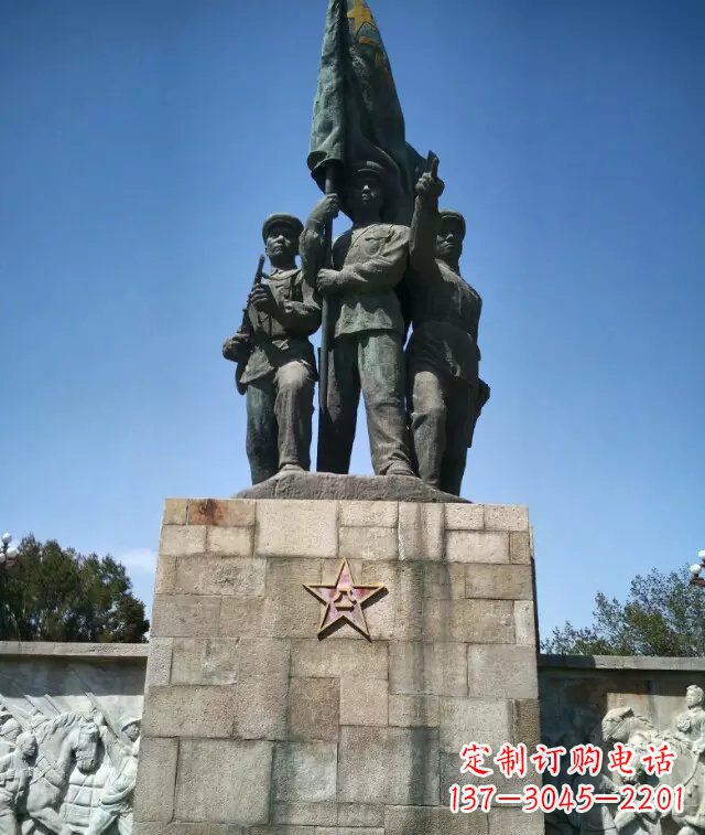 江西广场革命战士纪念铜雕