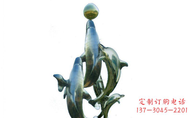 江西优雅而精致的海豚雕塑