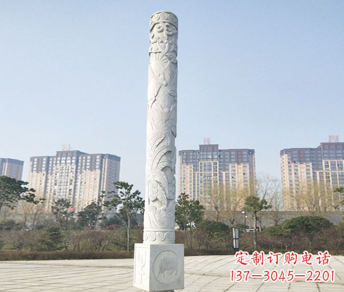 江西真实而细腻的大理石龙柱石雕