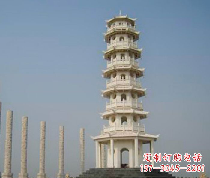 江西多层宝塔石雕:极致精美的雕塑艺术