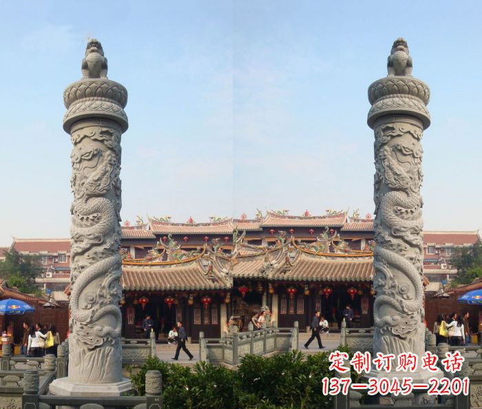 江西精美的汉白玉龙柱石雕塑