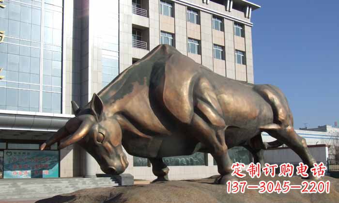 江西拓荒牛铜雕塑——将历史传承到现代