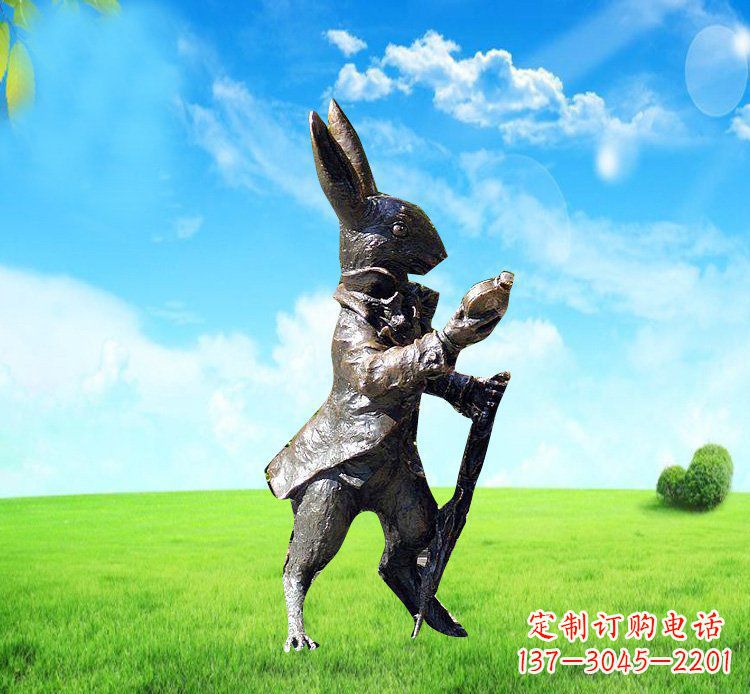 江西以广场铜雕小兔挖萝卜动物雕塑为你礼赞美好！