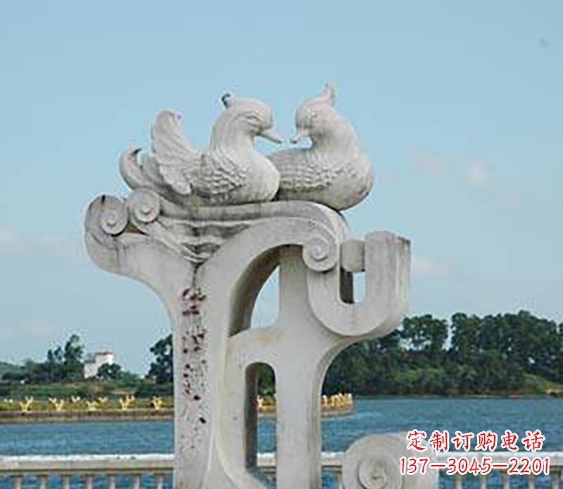 江西海边鸳鸯景观石雕