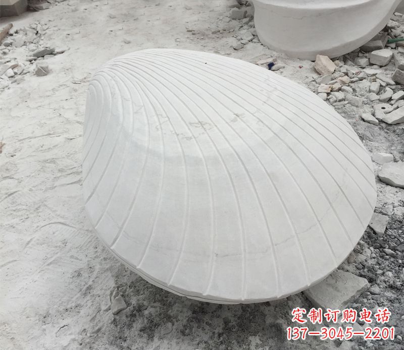 江西用贝壳雕刻出美丽的汉白玉雕塑