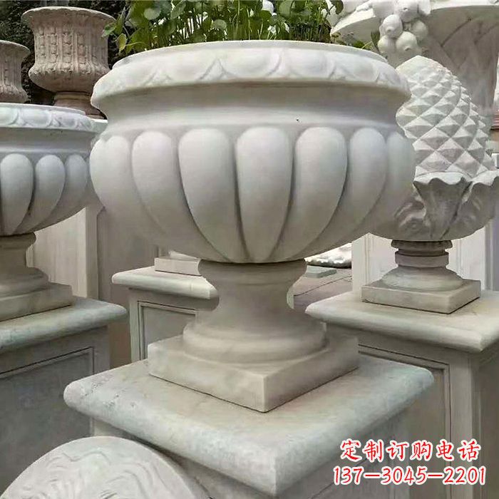 江西优雅的汉白玉花盆雕塑